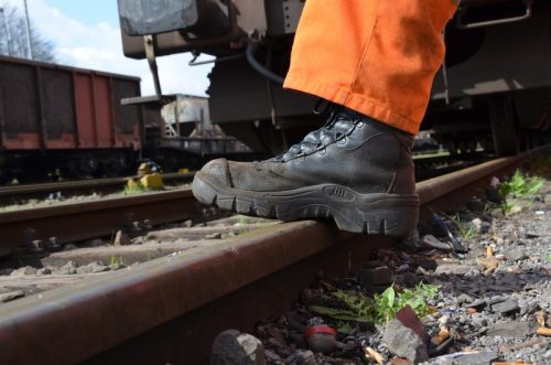 Komfort i bezpieczeństwo pracy, czyli buty ocieplane robocze