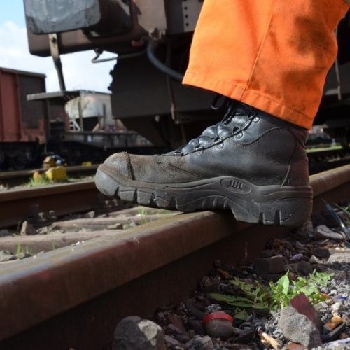 Komfort i bezpieczeństwo pracy, czyli buty ocieplane robocze